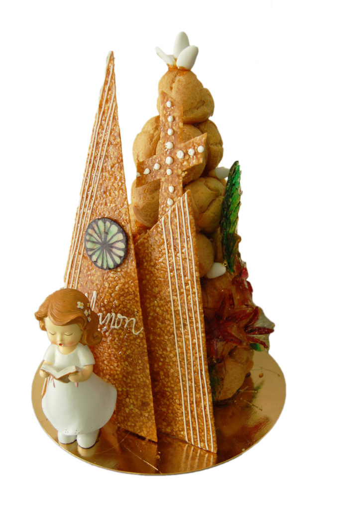 Pièce montée église communion